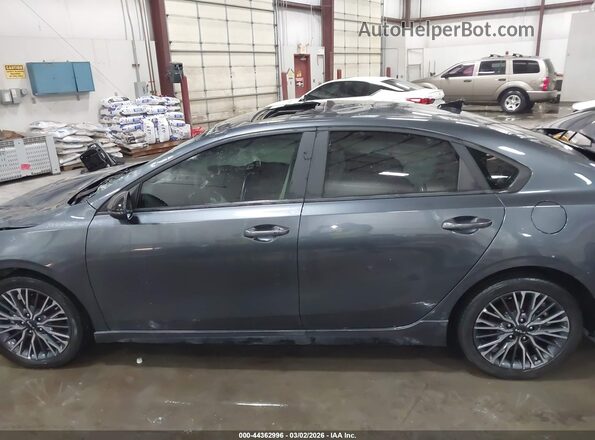 3KPF54AD1RE703597 2024 KIA FORTE Gray Vista interior de 360 grados