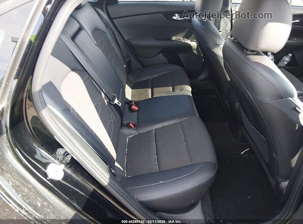 3KPF54AD3PE569396 2023 KIA FORTE Black Vista de la etiqueta del VIN