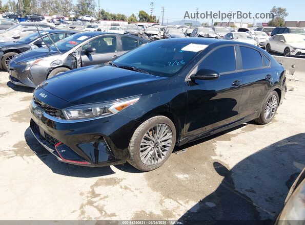 3KPF54AD8RE779575 2024 KIA FORTE Черный Передняя левая четверть