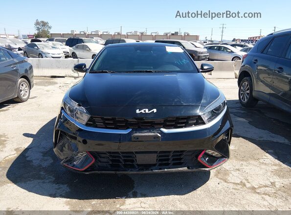 3KPF54AD8RE779575 2024 KIA FORTE Черный Вид щитка приборов