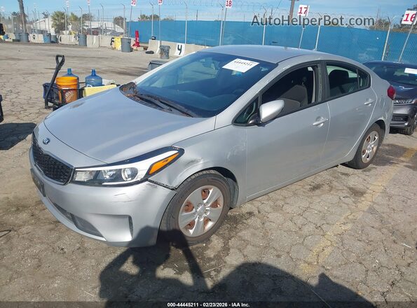 3KPFK4A78HE022290 2017 KIA FORTE Silver წინა მარცხენა ხედი სამი მეოთხედიდან