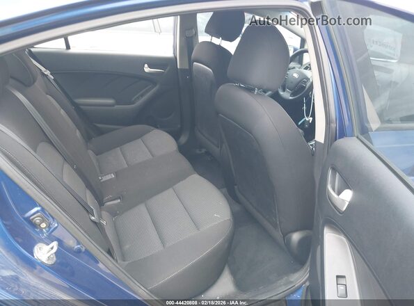 3KPFK4A78HE057976 2017 KIA FORTE Blue 