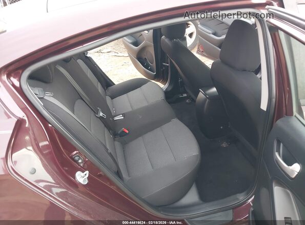 3KPFK4A78JE182899 2018 KIA FORTE Burgundy Widok naklejki z numerem VIN