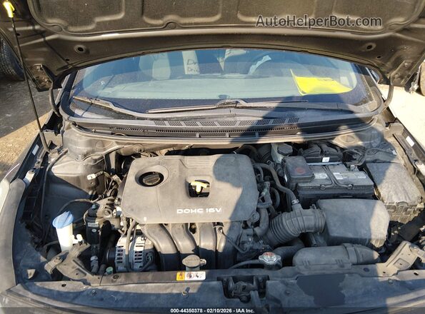 3KPFK4A79HE017616 2017 KIA FORTE Серый Вид сзади