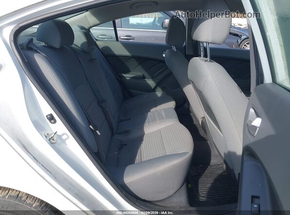 3KPFL4A75HE100344 2017 KIA FORTE Белый Вид наклейки с VIN-кодом