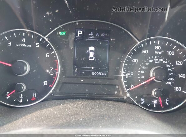 3KPFL4A75HE100344 2017 KIA FORTE Белый Вид задних сидений