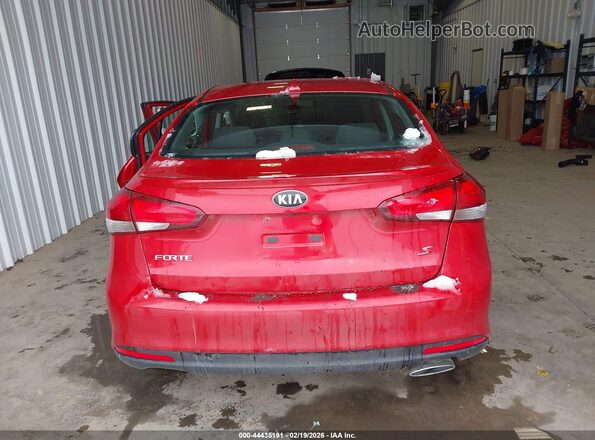 3KPFL4A76JE219624 2018 KIA FORTE Red 