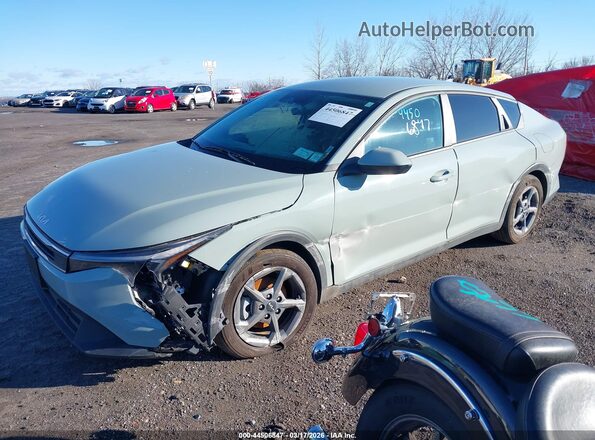 3KPFT4DE0SE225057 2025 KIA K4 Gray 