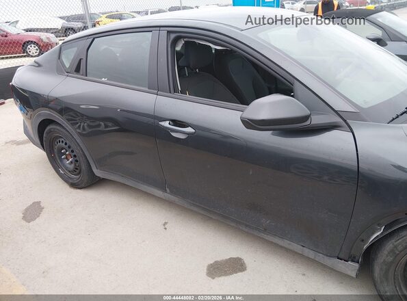 3KPFT4DE8SE091642 2025 KIA K4 Black Вид задньої частини салону