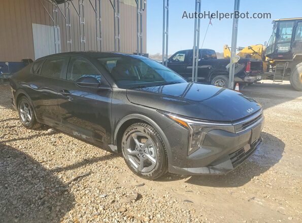 3KPFT4DEXTE267818 2026 KIA K4 Gray Передня права чверть