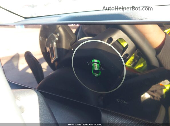 3KPFW4DE6SE235261 2025 KIA K4 Black Vista de los asientos traseros