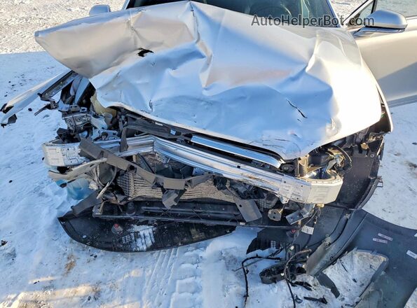 3LN6L5F93JR609861 2018 LINCOLN MKZ Silver Widok wnętrza z tyłu