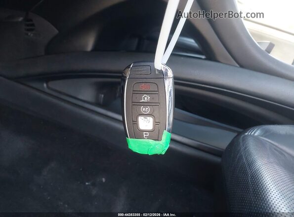 3LN6L5MU8HR606231 2017 LINCOLN MKZ HYBRID Белый Вид панели приборов