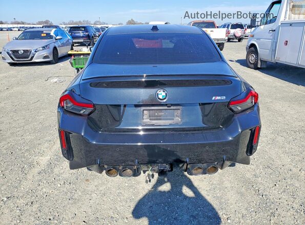 3MF13DM07R8E80373 2024 BMW M2 Black Widok z tyłu