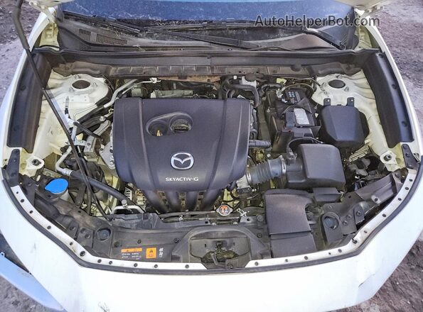 3MVDMBAL1MM213292 2021 MAZDA CX-30 White Вид підкапотного простору