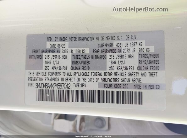 3MVDMBAMXPM587042 2023 MAZDA CX-30 White 