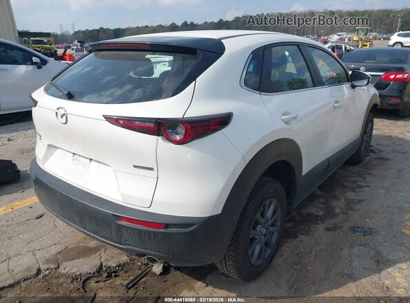 3MVDMBAMXPM587042 2023 MAZDA CX-30 White 