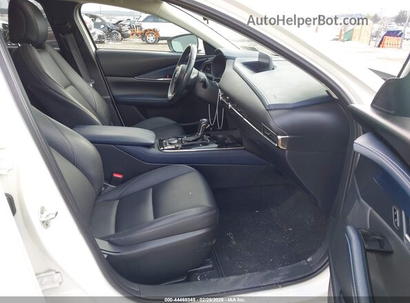 3MVDMBCL8MM223573 2021 MAZDA CX-30 White 