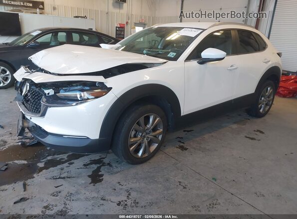 3MVDMBCM3PM507089 2023 MAZDA CX-30 White Передня ліва чверть