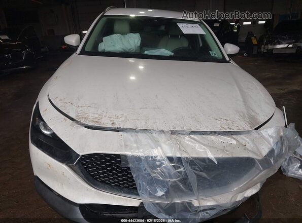 3MVDMBCM8PM555879 2023 MAZDA CX-30 White Vista del cuadro de instrumentos