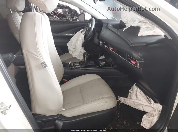 3MVDMBCM8PM555879 2023 MAZDA CX-30 White Vista interior delantera