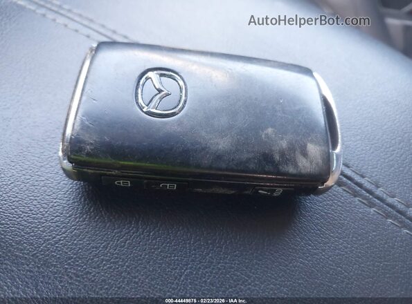 3MVDMBCM8PM561388 2023 MAZDA CX-30 Gold Widok deski rozdzielczej