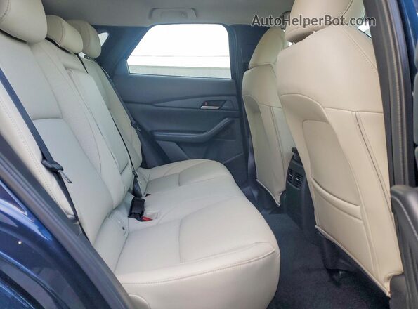3MVDMBDL4TM101628 2026 MAZDA CX-30 Синий Вид задней части салона