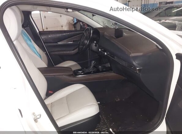 3MVDMBDM0PM511843 2023 MAZDA CX-30 Black 