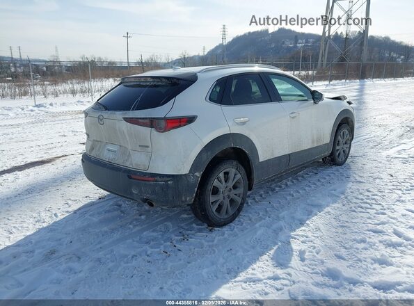3MVDMBDM8SM769908 2025 MAZDA CX-30 White 
