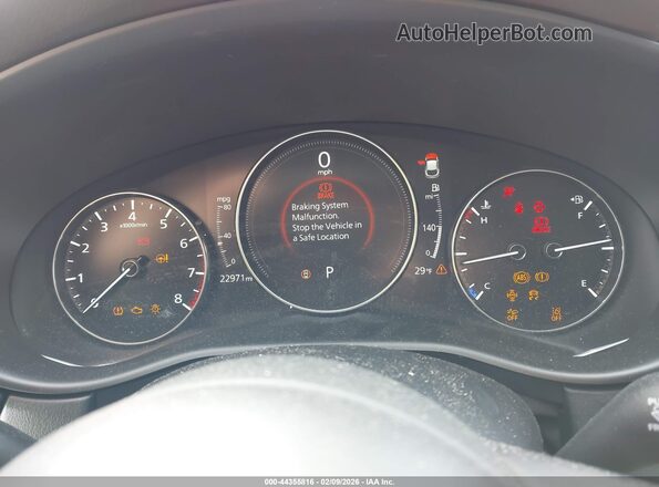 3MVDMBDM8SM769908 2025 MAZDA CX-30 White 
