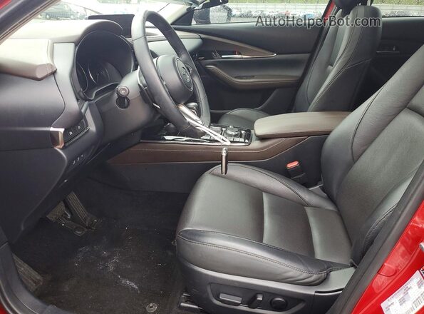 3MVDMBDY2SM761337 2025 MAZDA CX-30 Red Front interior view