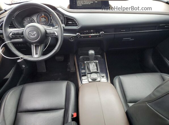 3MVDMBDY2SM761337 2025 MAZDA CX-30 Red Dashboard view