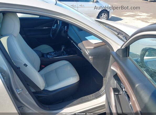 3MVDMBEYXPM541465 2023 MAZDA CX-30 Gray 