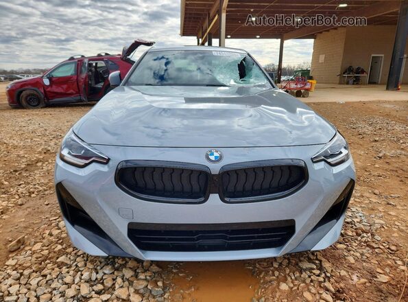 3MW23CM01N8C38736 2022 BMW 2 SERIES Серый Вид спереди