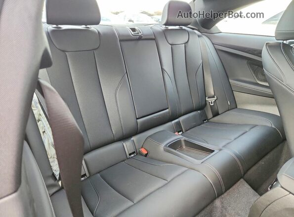 3MW23CM01S8F09189 2025 BMW 2 SERIES Белый Вид задних сидений