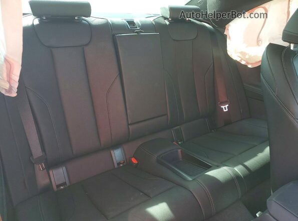 3MW43CM05T8F99702 2026 BMW M2 Синий Вид задних сидений