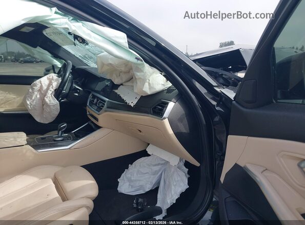 3MW5R1J02L8B11544 2020 BMW 3 SERIES Черный Вид салона спереди