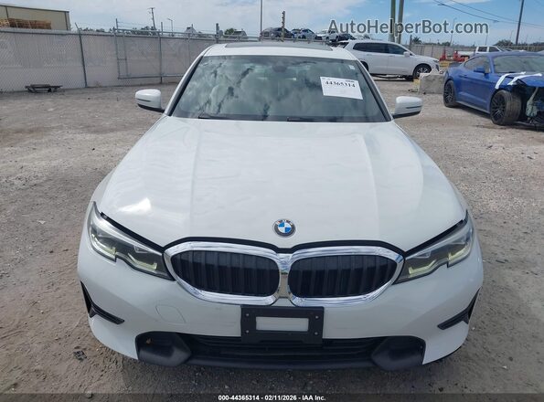3MW5R1J06N8C27221 2022 BMW 3 SERIES White Вид щитка приладів
