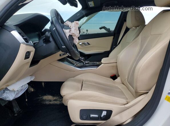 3MW5R1J09N8C39282 2022 BMW 3 SERIES White Front interior view