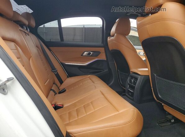 3MW5U7J0XM8B79092 2021 BMW M3 White Հետևի նստատեղերի տեսք