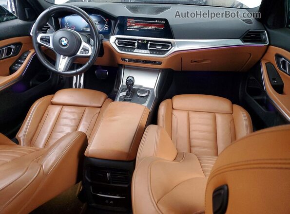 3MW5U7J0XM8B79092 2021 BMW M3 White Առջևի վահանակի տեսք