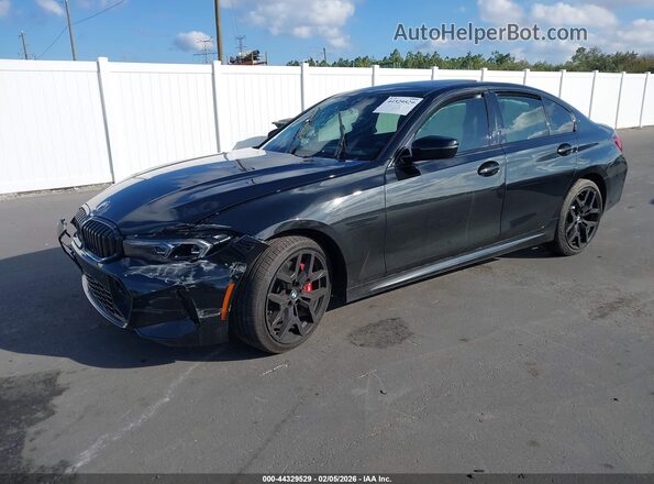 3MW69CW02S8F19212 2025 BMW 3 SERIES Черный Передняя левая четверть