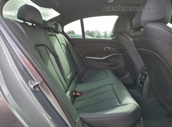 3MW69CW0XS8F69274 2025 BMW 3 SERIES Gray Widok tylnych siedzeń