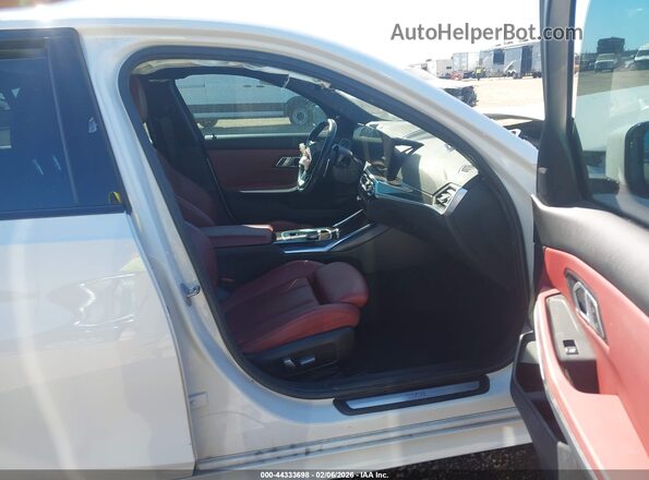 3MW69FF02P8D09315 2023 BMW 3 SERIES White Front interior view