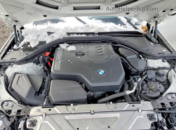3MW69FF02R8E24726 2024 BMW 3 SERIES White Rear interior view