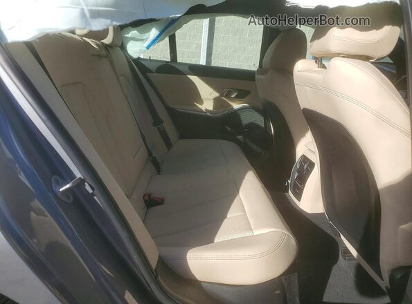 3MW69FF05R8D79927 2024 BMW 3 SERIES Gray Widok tylnych siedzeń