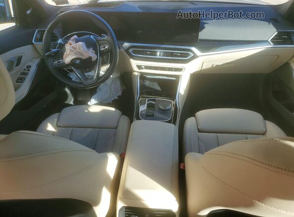 3MW69FF05R8D79927 2024 BMW 3 SERIES Gray Widok deski rozdzielczej