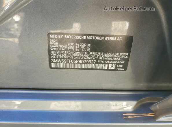 3MW69FF05R8D79927 2024 BMW 3 SERIES Gray Widok komory silnika
