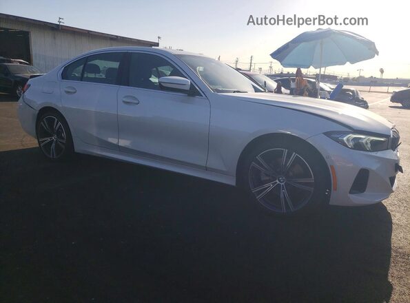3MW69FF05R8E20573 2024 BMW 3 SERIES Белый Передняя правая четверть