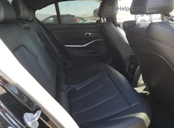 3MW69FF07R8E83903 2024 BMW 3 SERIES Black Rear seats view